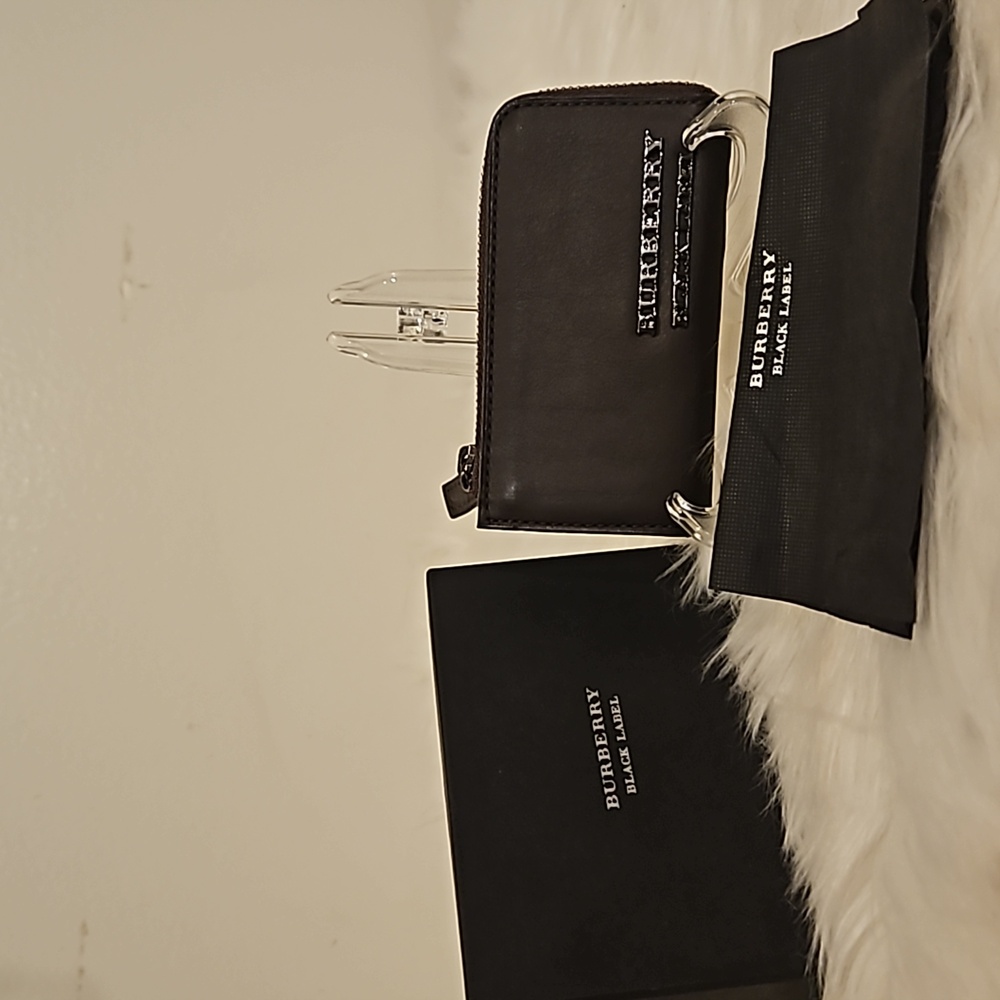 NEW  Burberry Black Label Key Holder. Full Inclusion.